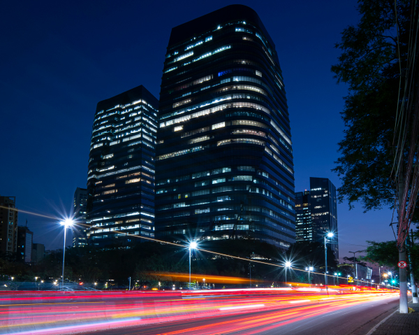 Empresa de sistemas de energia nobreaks geradores campinas sao paulo brasil1 Sobre   Ápice Sistemas de Energia